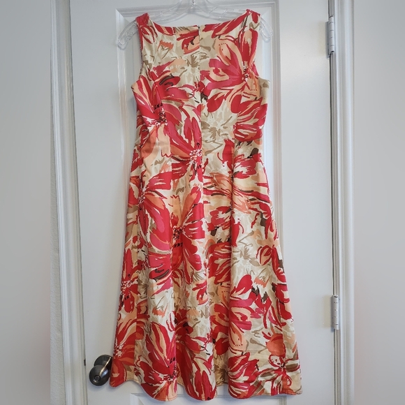 Coldwater Creek Red and Orange Floral Sleeveless Scoop Neck Midi Dress size P8 - Picture 3 of 5